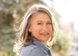 About Holly, Owner, Ease Electrolysis